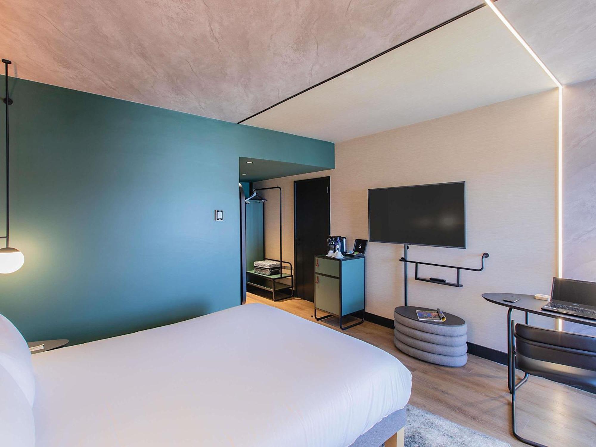 Novotel Hotel